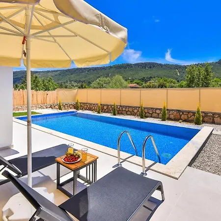 Saribelen Village 1 Bedroom 3487 *